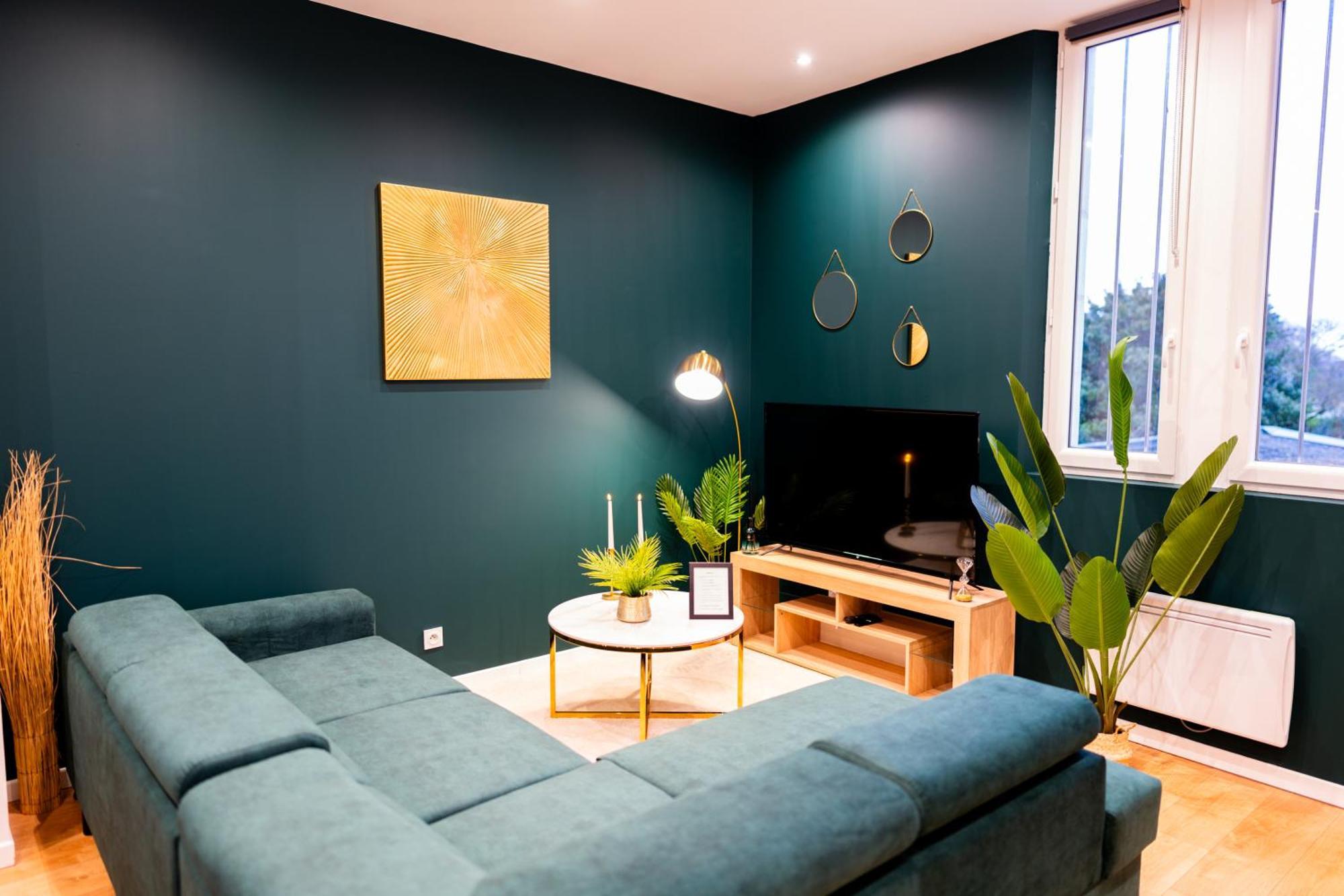 Grand Loft Familial 4 Chambres Avec Parking Prive Saumur Dış mekan fotoğraf