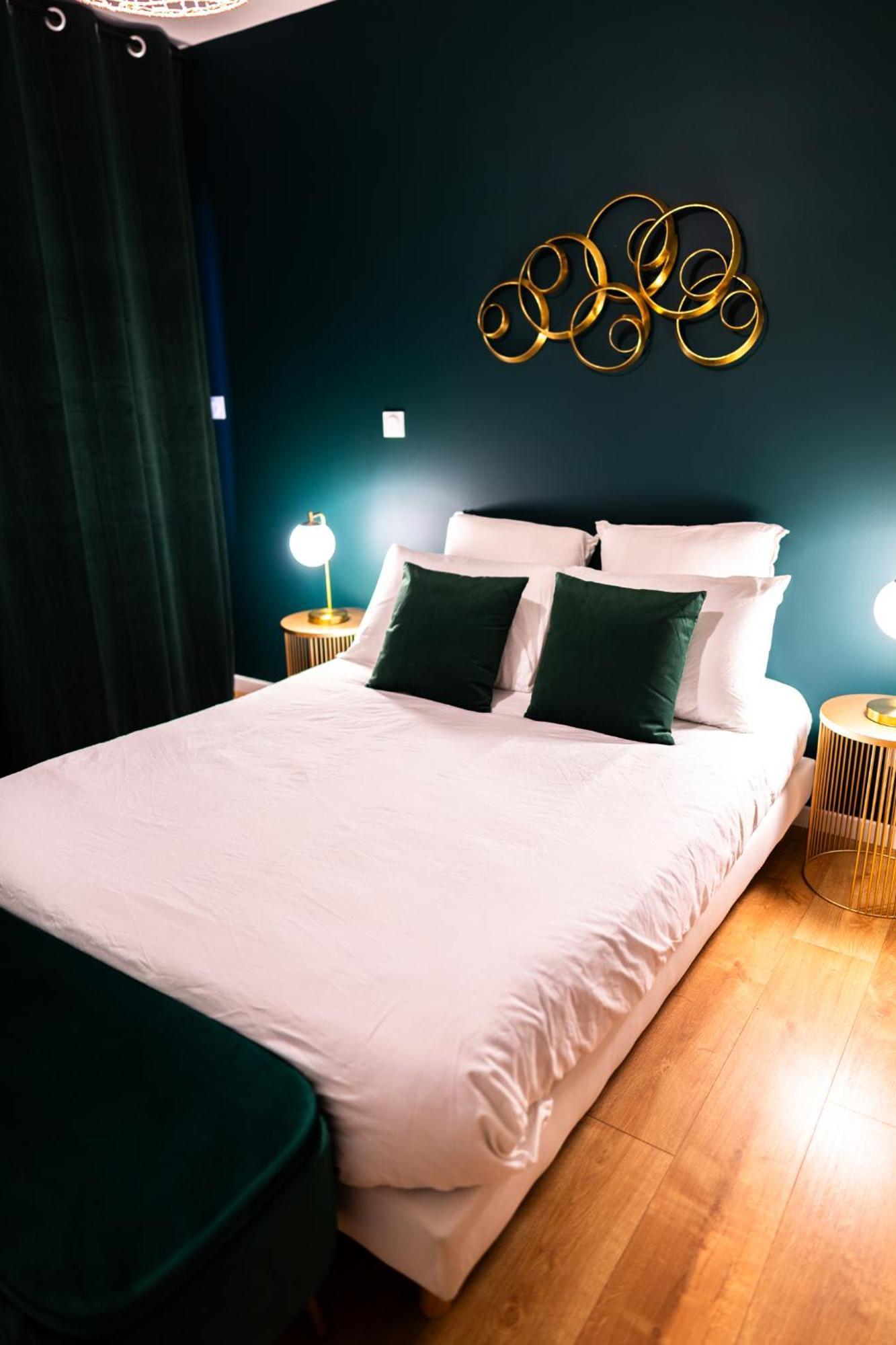 Grand Loft Familial 4 Chambres Avec Parking Prive Saumur Dış mekan fotoğraf